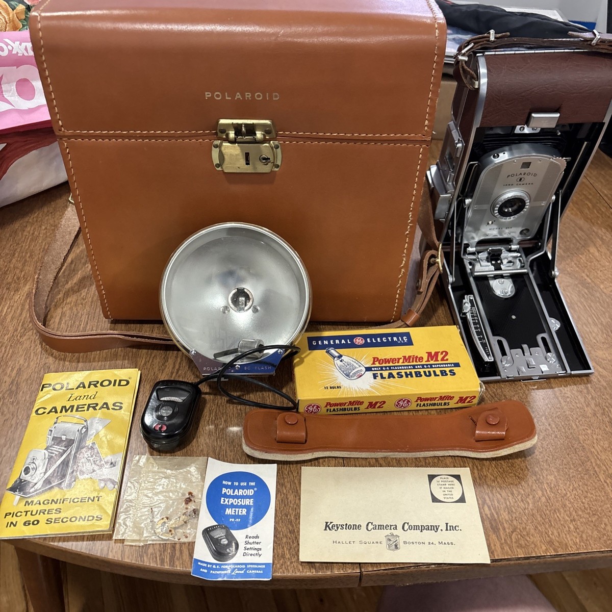 Buying A Used Polaroid Camera at Ada Michalski blog