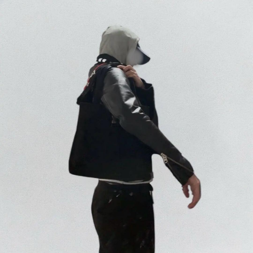 00s PRADA archive design shoulder bag thumbnail 2