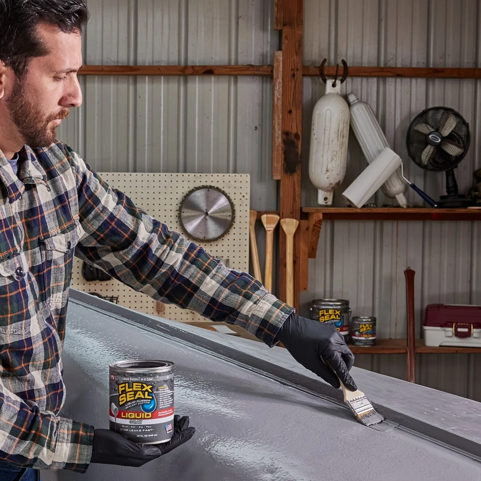 Flex Seal Liquid, Rubber Coating Sealant, Waterproof, Flexible and Breathable - Image 3 of 4