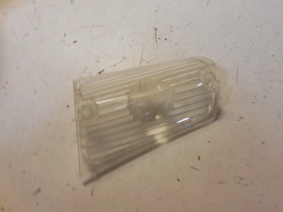 Compatível com Ford Pass 1960. Lente de lâmpada de estacionamento (R.H.) (Exceto Falcon) - Imagem 2 de 3