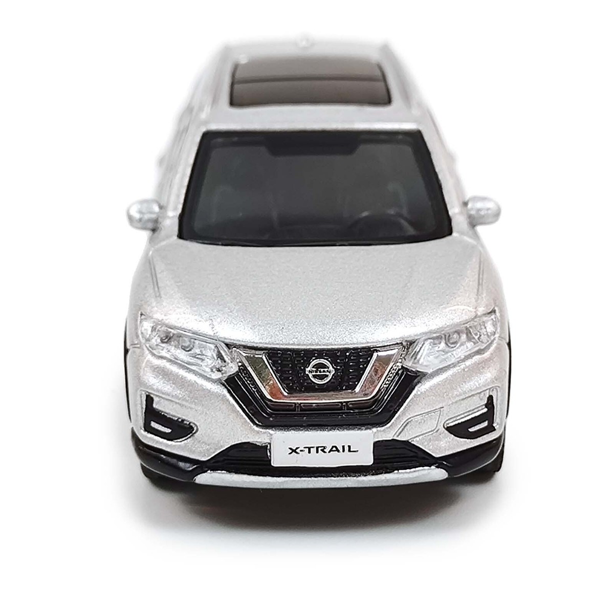 Paudi 1:64 Scale Nissan X-Trail 2018 Silver Diecast Model Car Gift