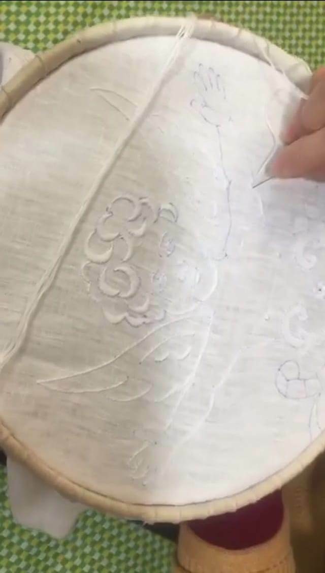 Picture 2 of 12