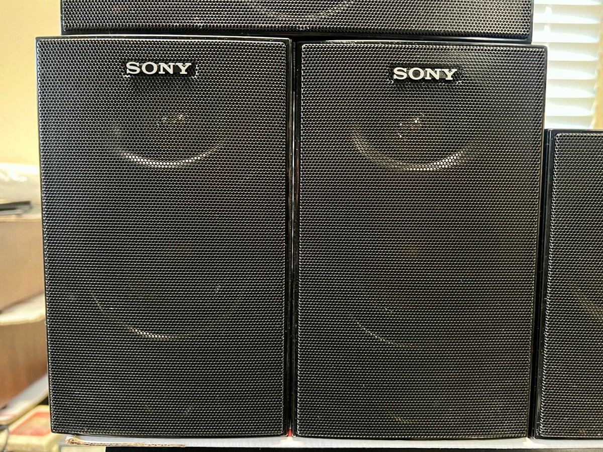 5 Sony Surround Sound Speakers (2)SS-SRP7000, (1) SS-CNP900, (2)SS