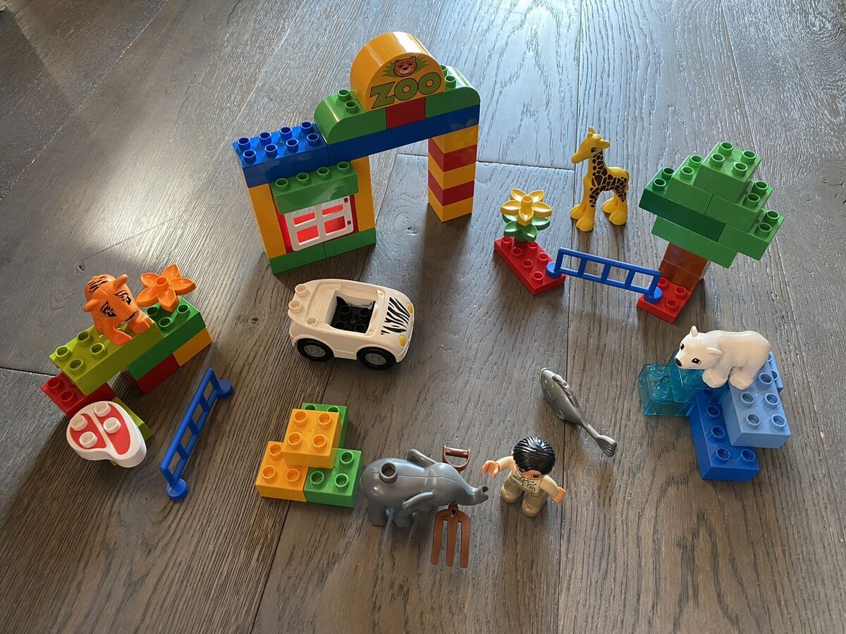 LEGO Duplo My First Zoo 6136 Used Includes Zookeeper Tiger Giraffe more eBay