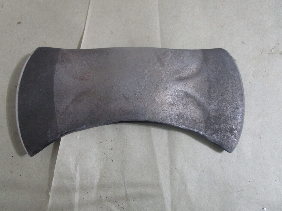 Vintage Blue Grass Belknap double bit phantom bevel axe head