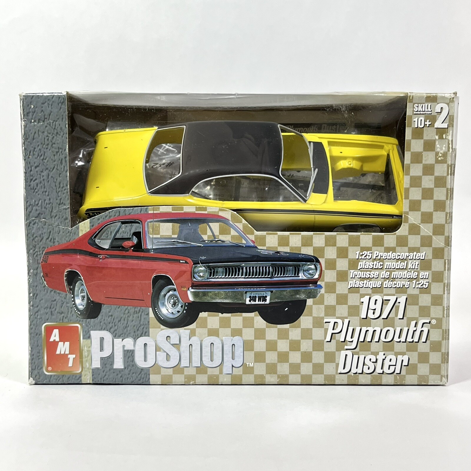 Car Models AMT 1/25 1971 Plymouth Duster 340 Model Kit
