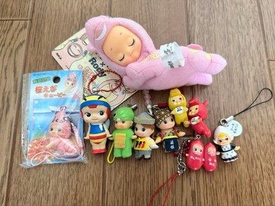 Kewpie Maskottchen Schlüsselanhänger Set Local Specialty Sammlerstück Limited...