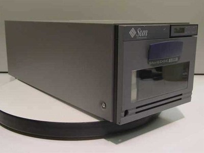 Sun Microsystems StorEDGE L280 Tape Library 3800079-02 For Parts
