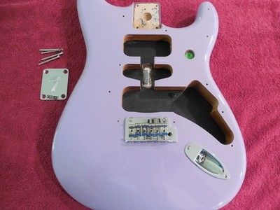 Fender Stratocaster MIM Body w/Hardware Lavender Haze Mint