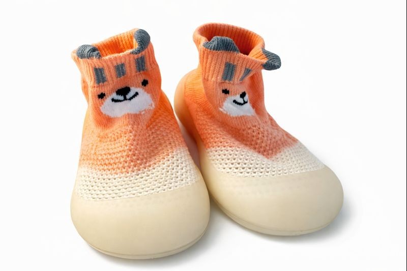 Size 12.5 Fox Orange Barefoot Prewalker-ac266