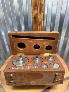 L.E. Gurley Precision Weight Set Mahogany Case 4lb-1/8oz Scientific Laboratory