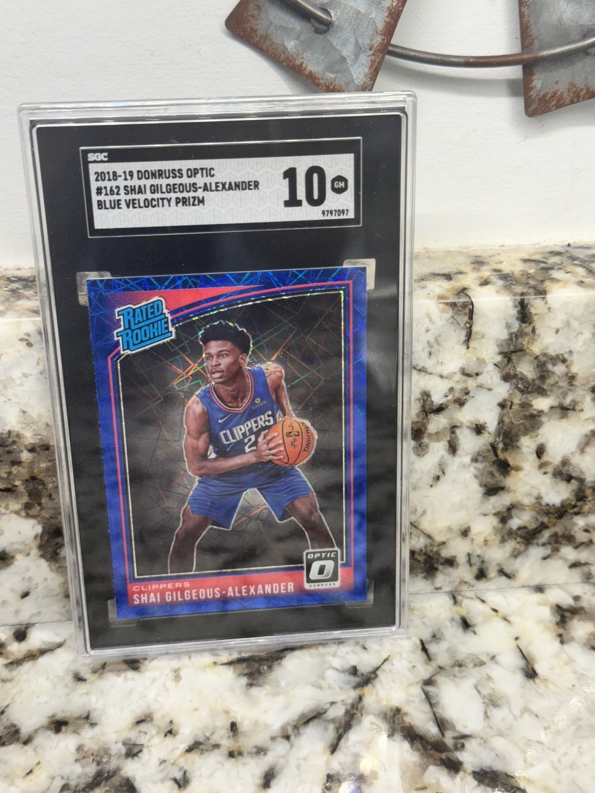 2018 Donruss Optic Shai Gilgeous-Alexander #162 Blue Velocity Prizm RC SGC 10