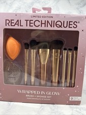 Real Techniques Makeup Brush Set - 9 Piece - New With Box - Wrapped In Glow Kit