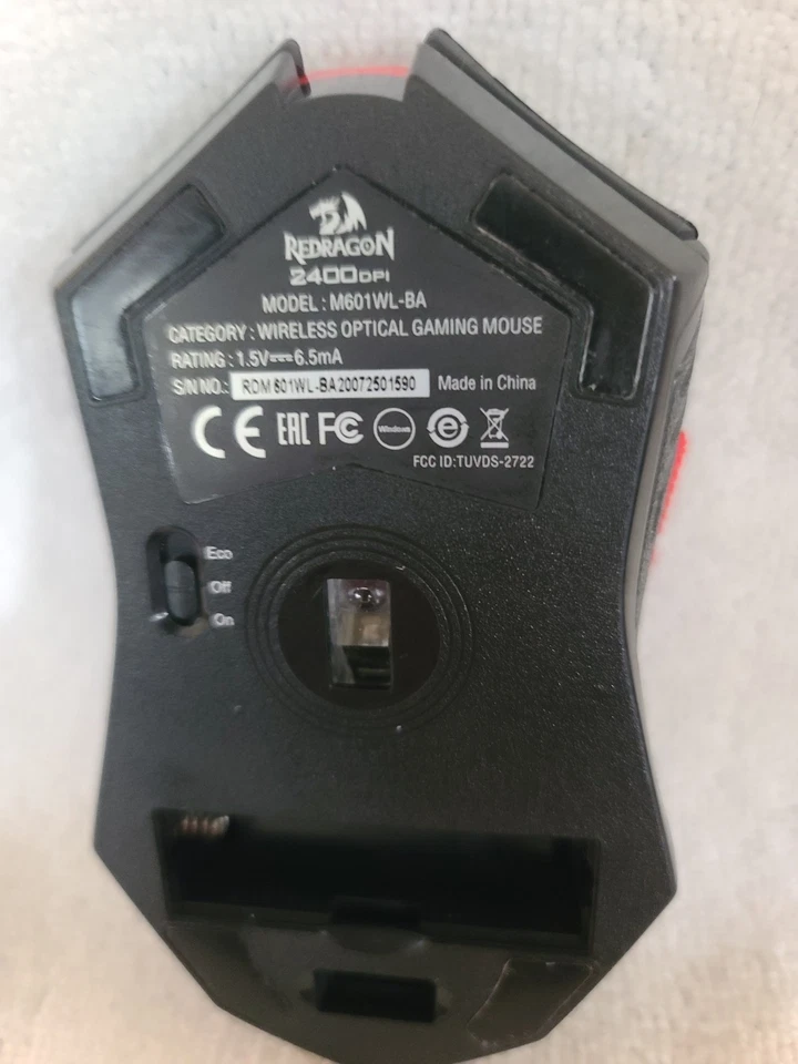 Red Dragon 2400 DPI Optical Gaming Mouse Wireless No Battery Door Needs Battery - Image 4 of 4