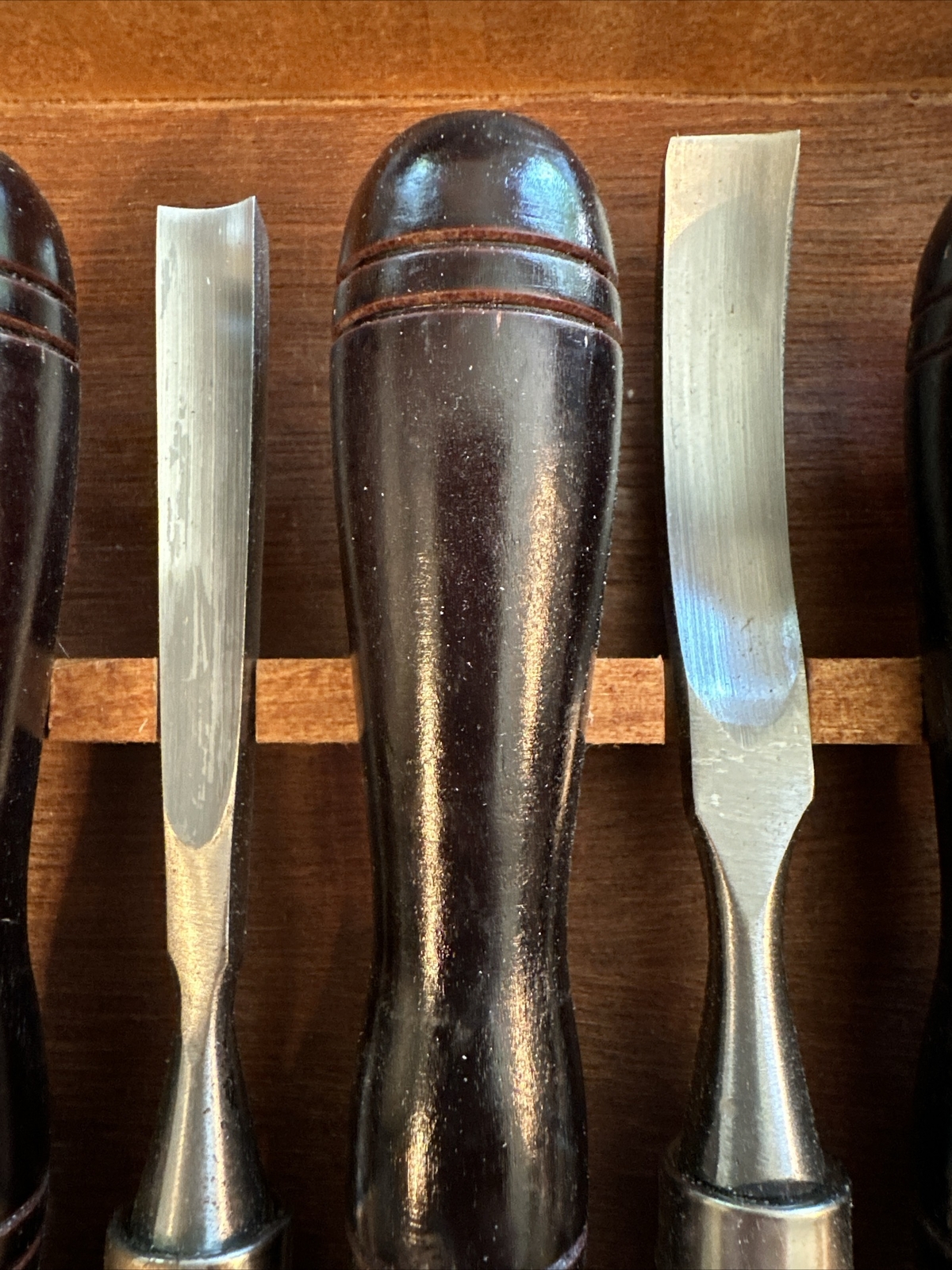 Smith & Wesson Carving and Inletting Chisel Set 12Piece Woodworking