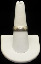 Sterling Silver Gorgeous Smooth Band Ring SZ 8.5 FMA764