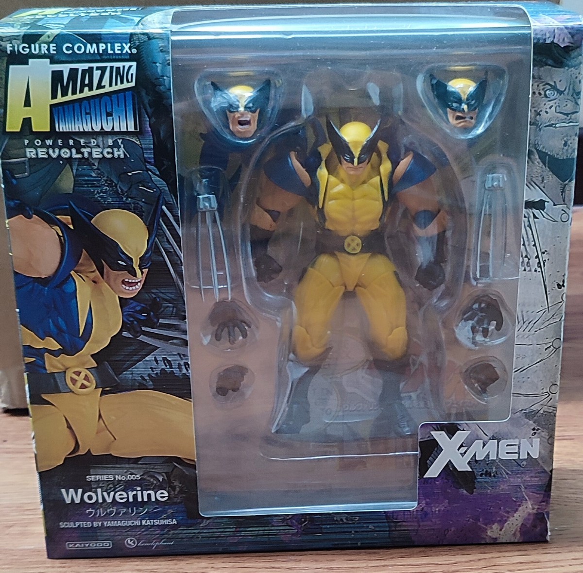 Revoltech Amazing Yamaguchi X-Men Wolverine Action Figure Complex