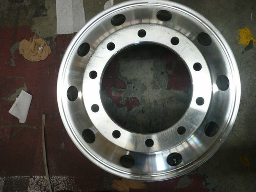 Rim Aluminium Polished 10 Stud 285mm PCD Steer "22.5x9" to suit Truck - Picture 4 of 7