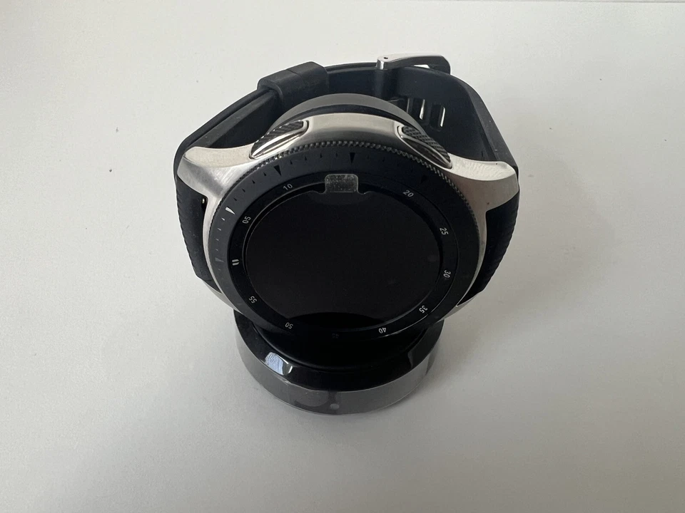 Samsung Galaxy Watch LTE 46 mm - Silver Archer STRAP PACKAGE (UK Version), photo 3 of 3
