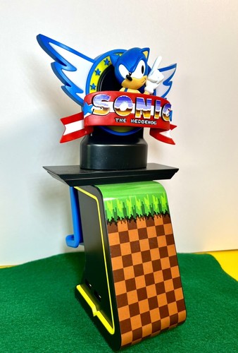 2023 Classic Sonic the Hedgehog Light-Up Ikon LED Controller/Phone Holder - Picture 14 of 22