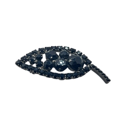 Vintage D&E Delizza and Elster Juliana Jet Black Rhinestone Leaf Brooch Gunmetal - Picture 2 of 3