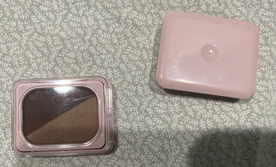 Dos Raras Nuevas Sombras de Ojos Mary Kay Hiladas Seda y Esmoquin Marrón en Sartén Rosa .09oz Foto 2 de 2