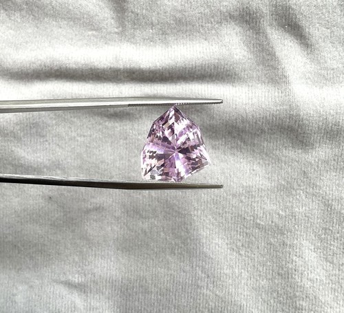 High Quality 15.85 Carats Pink Kunzite Fancy Cut stone For jewelry Natural Gem - Picture 9 of 11