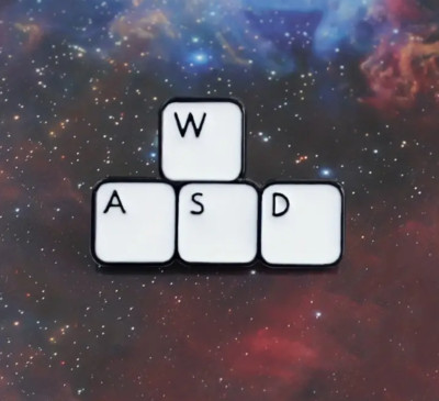 WASD KEYBOARD CUTE - PIN Brooch Metal Pin Badges Perfect Holiday Gift Kids