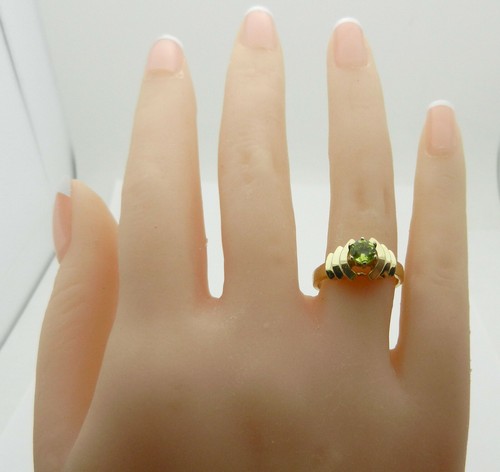 Solid 14k Yellow Gold Solitaire PERIDOT Dome Ribbed Style Ring 4.3 gr size 5.75 - Picture 8 of 9