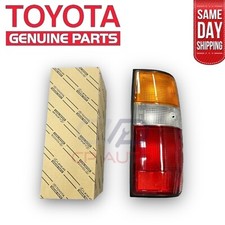 91 - 97 Toyota Land Cruiser Fj80 Fzj80 Rear Passenger Right Tail Light Oem New