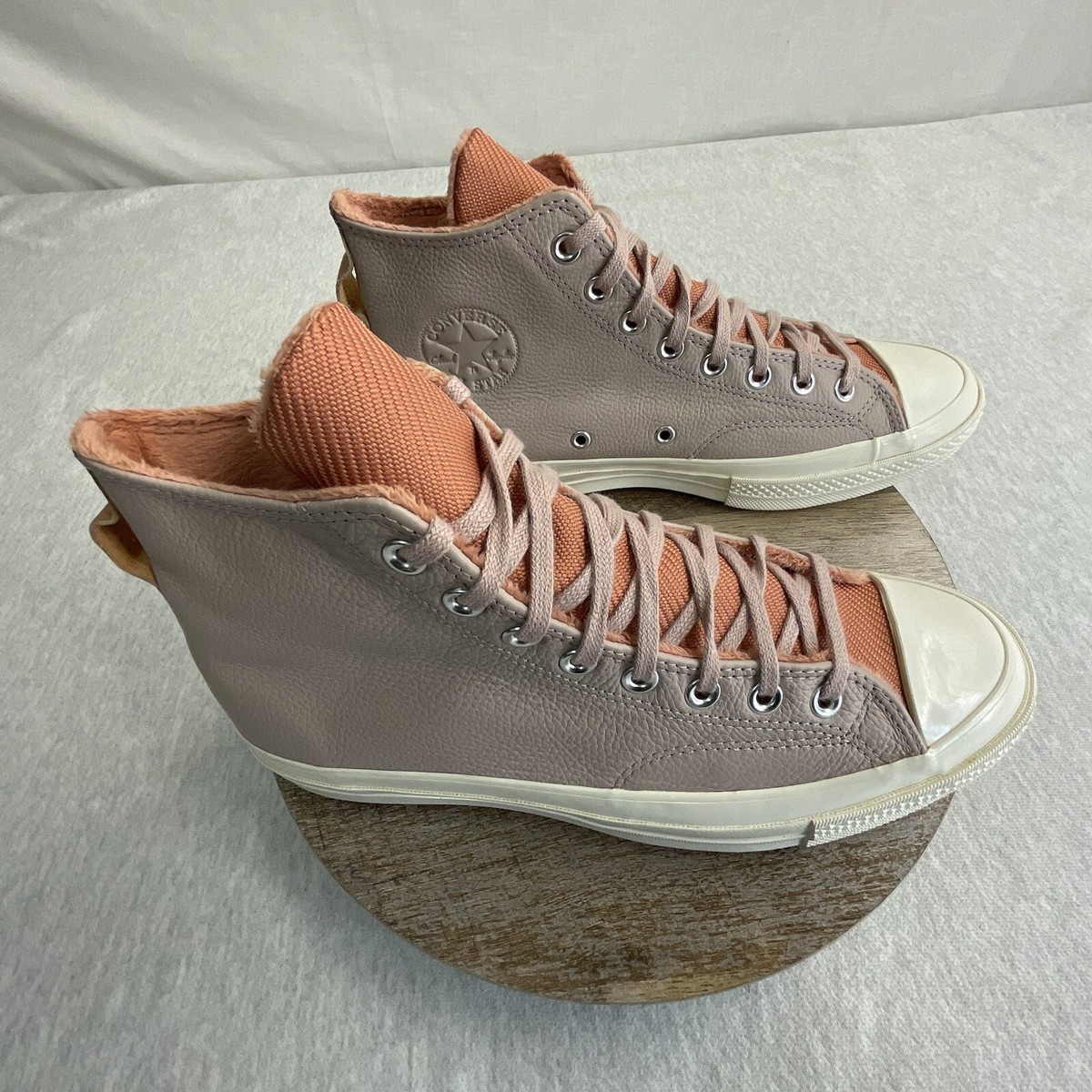 Converse Chuck 70 Unisex Sneakers Size: M9 W 11 Leather  display picture 3
