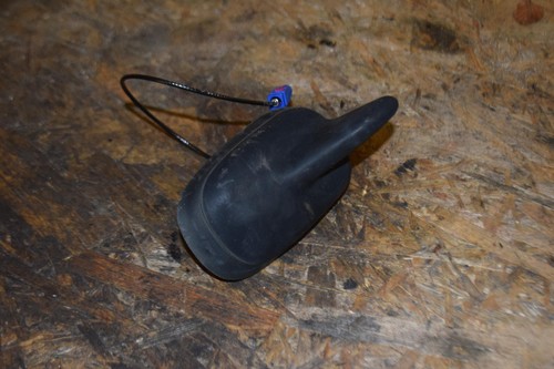 VW Golf 6 3C0035507AA GPS Antenne Dachantenne