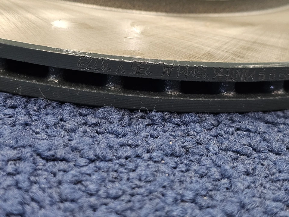 Rotor de freno premium NAPA 48882566 para Subaru Forester 2019-2024 Crosstrek 24-25 Foto 3 de 4