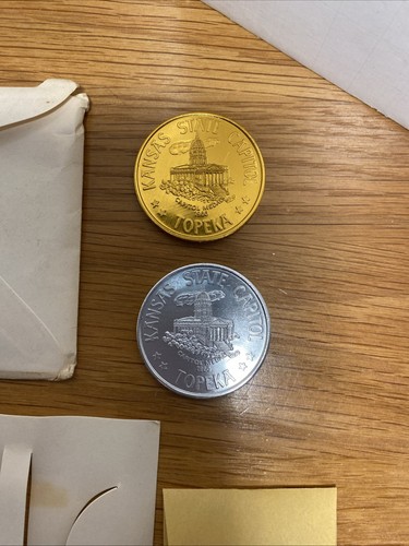 States Of The Union Medals Aluminum #24 Kansas; Capitol Medals 1966 - Picture 7 of 10