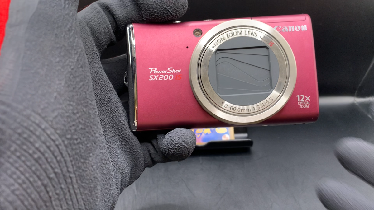 【みなと】Powershot SX200IS レッド デジカメ+カード付 みなと様 専用】Powershot SX200IS レッド デジカメ+カード付
