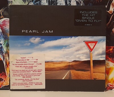 PEARL JAM : Yield - 1998 stickered CD album