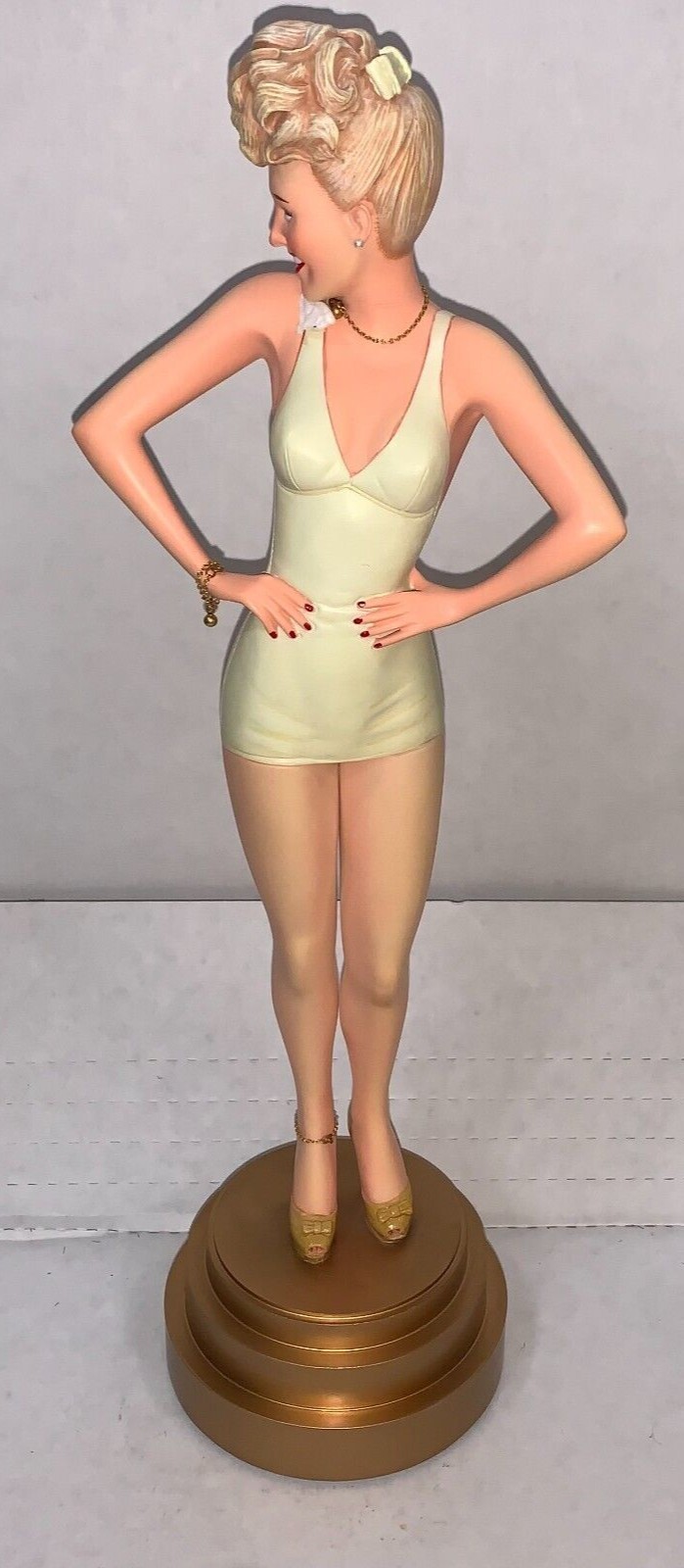 Betty Grable Modern Icons Collectors Item 14 7 Of 2500 EBay betty-grable-modern-icons-collectors-item-14-7-of-2500-ebay