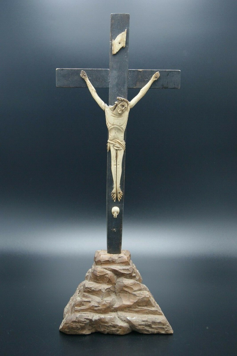 FOLK ART JANSENIST MEMENTO MORI CRUCIFIX WOOD CROSS CORPUS HEAD