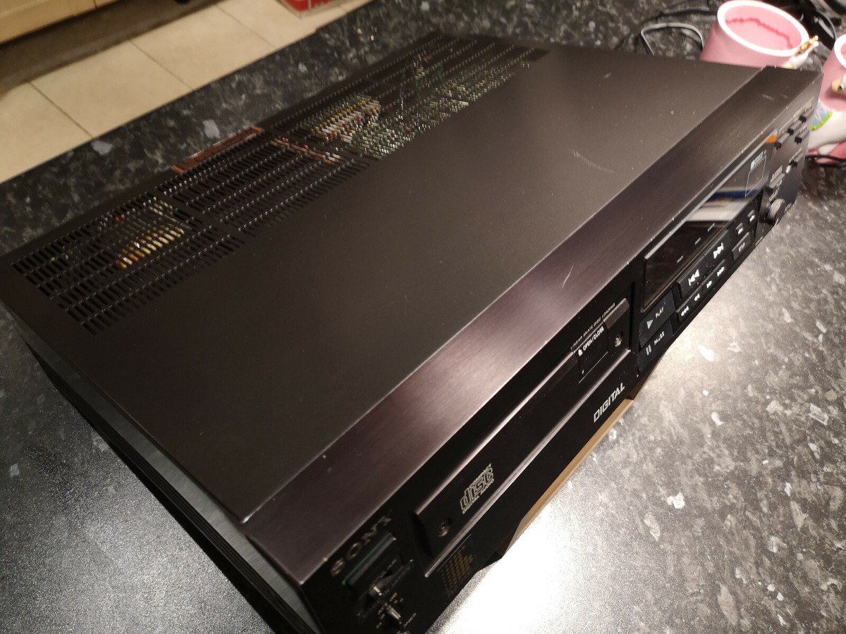 Sony CDP 501ES (Elevated Series) High-end Compact Disc Player  