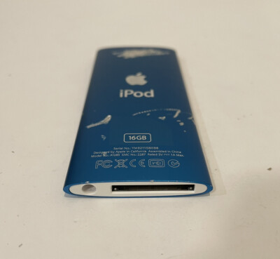 Apple iPod nano 4th Generation Chromatic Blue (16 GB) 885909277056