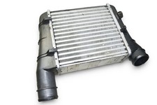 AUDI A4 8E2, B6 Ladeluftkühler 8E0145805F 1.90 Diesel 96kw 2002 36755231