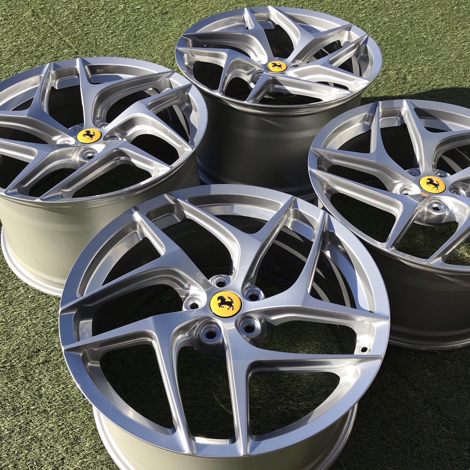 Ferrari 812 Superfast Rear Inner Wheels Set of 4 P/N 334486