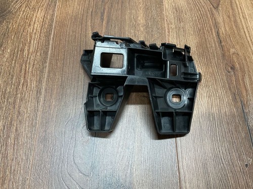 Volkswagen Passat B8 2018 Stoßstange hinten links Halterung 3G9807484