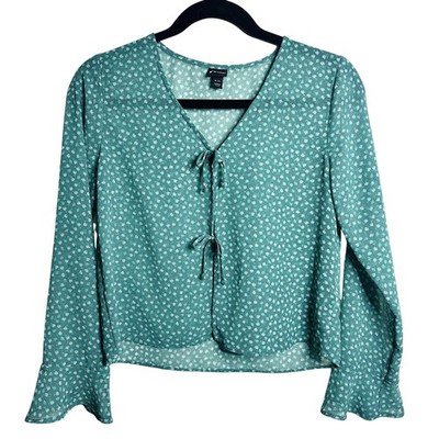 Art Class Girls XL 14 Green Floral Tie Front Blouse Long Sleeve Bell Cuff Spring