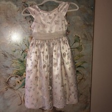 Sz 8 Jenny & Me Flower Girl First Communion Embroidered Floral Champagne Dress