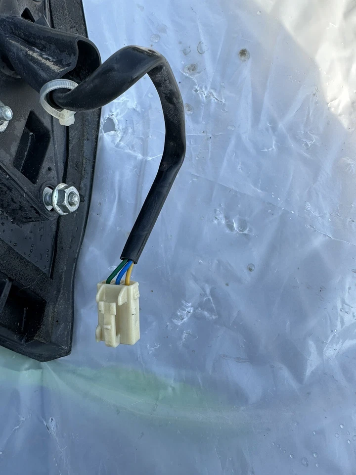 Espelho Toyota Corolla 2003-2008 RIGHT POWER fabricante de equipamento original #885 - Imagem 4 de 4