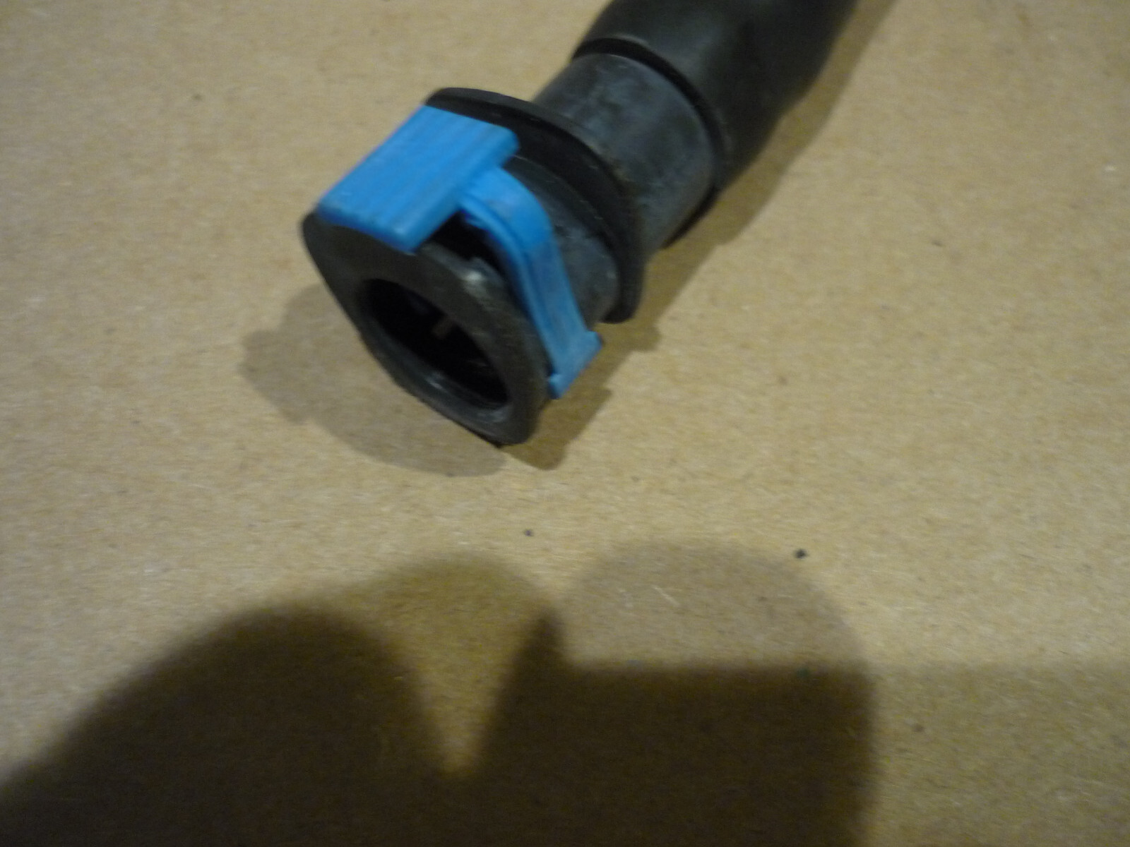 Ferrari California - Head Light Washer Tube Set P/N 69933900 - 69934200
