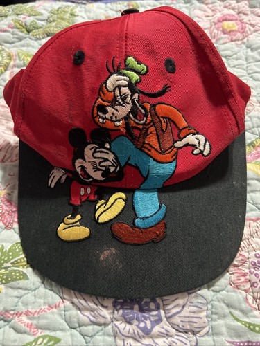 Disney goofy snapback hat - Gem Disney goofy snapback hat - Gem