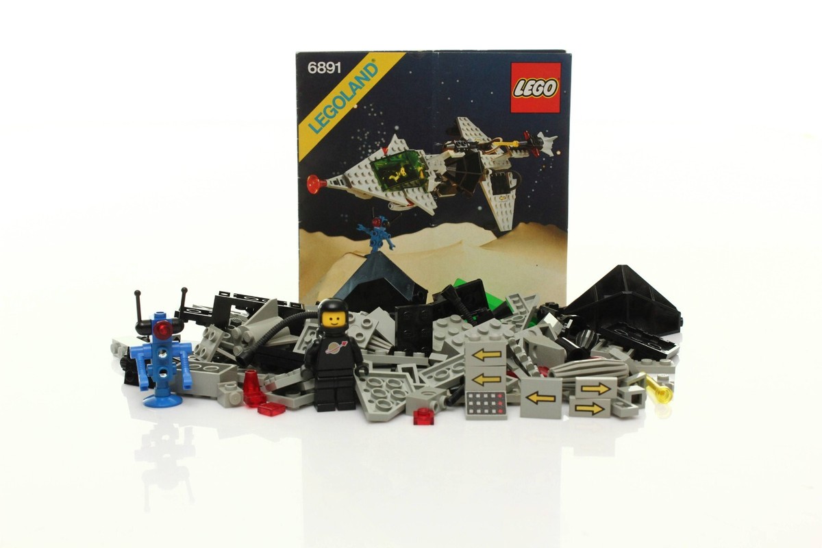 Lego Space Classic Set 6891 Gamma V Laser Craft 100% complete +
