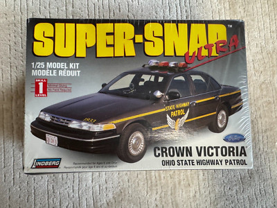 Lindberg -Super-Snap  -Crown Victoria Ohio- Kit No 72713 - Modellbausatz - 1:25